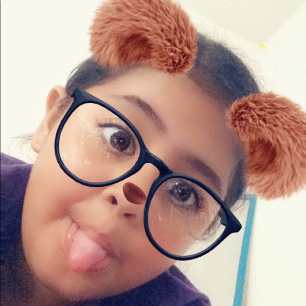 Meet your Posher, Jeislianys